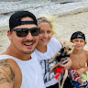 Meet your Posher, Tom